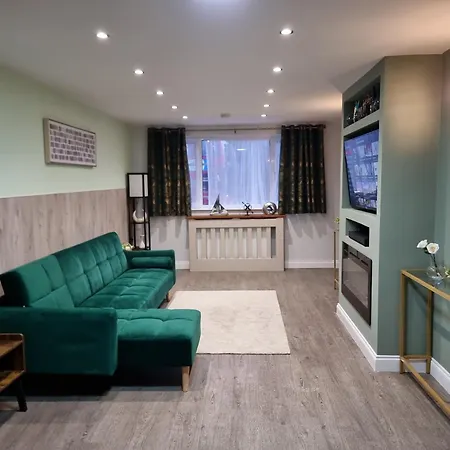 Two Bdr Entire House In London By !! Zaftastic !! Villa Exterior photo